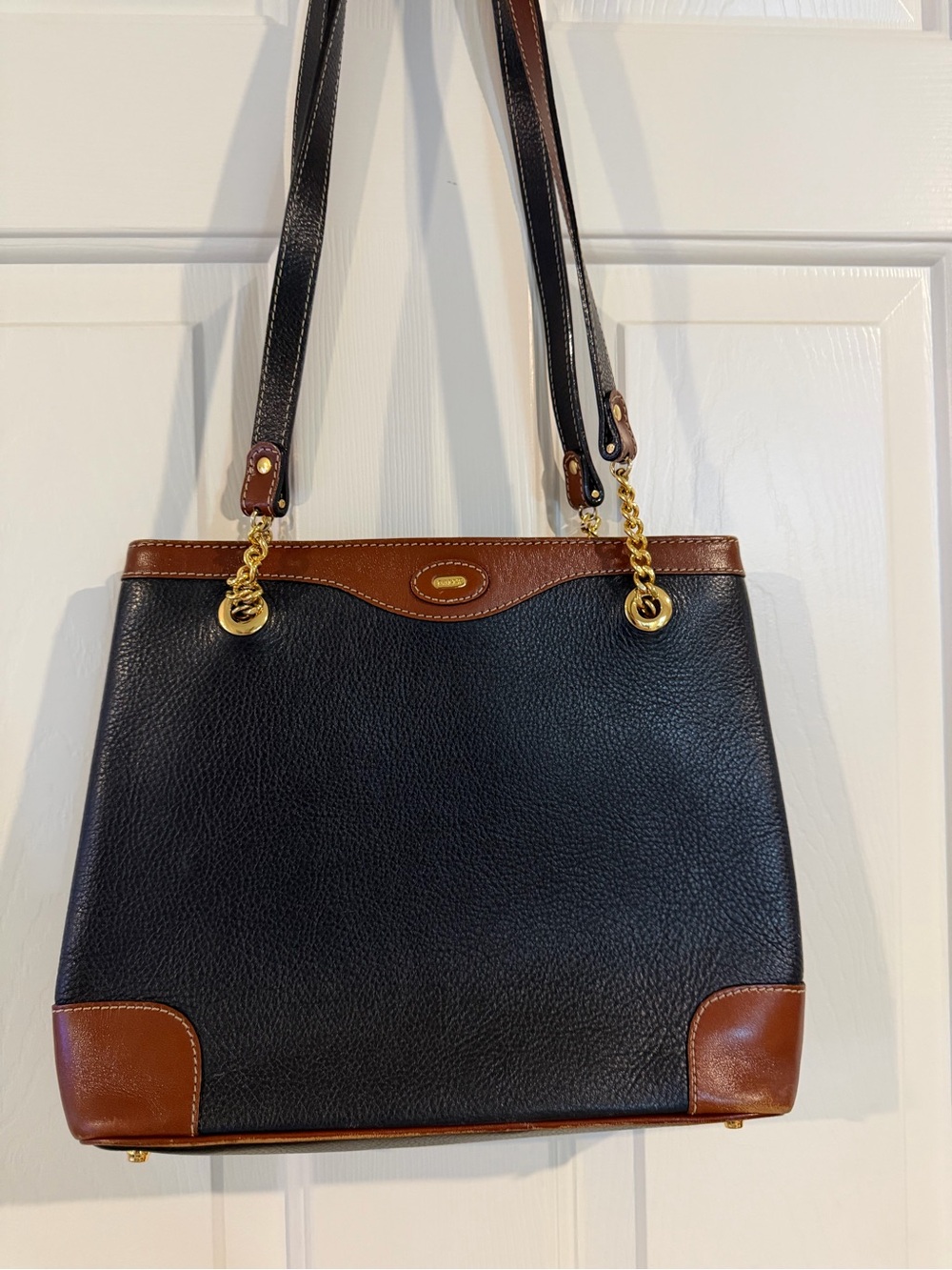 Vintage Bally Genuine Leather Shoulder Tote – Black & Cognac – Gold Hardware